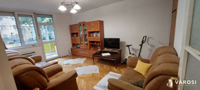 Eladó téglalakás, Debrecenben 60.5 M Ft, 2 szobás