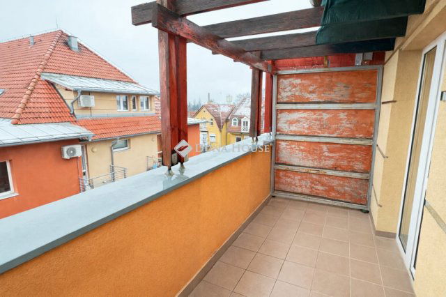 Eladó téglalakás, Dunakeszin 85 M Ft, 3 szobás