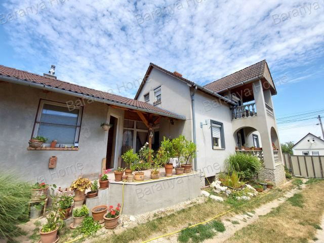 Eladó családi ház, Egerágon 69.9 M Ft, 5 szobás