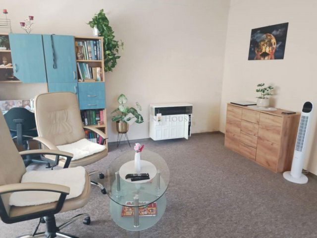 Eladó családi ház, Tolnán 24.5 M Ft, 2 szobás