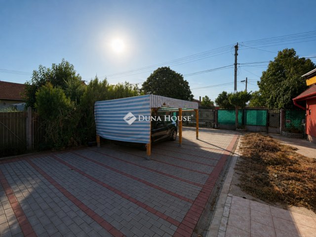 Eladó családi ház, Vecsésen 85.99 M Ft, 4 szobás