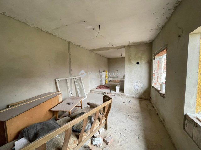 Eladó családi ház, Kisteleken 35 M Ft, 5 szobás