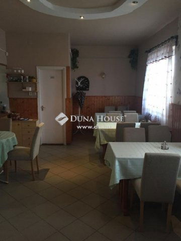 Eladó családi ház, Kőröshegyen 90 M Ft, 2+1 szobás