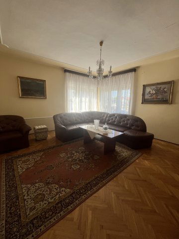 Eladó családi ház, Győrött 135 M Ft, 3 szobás