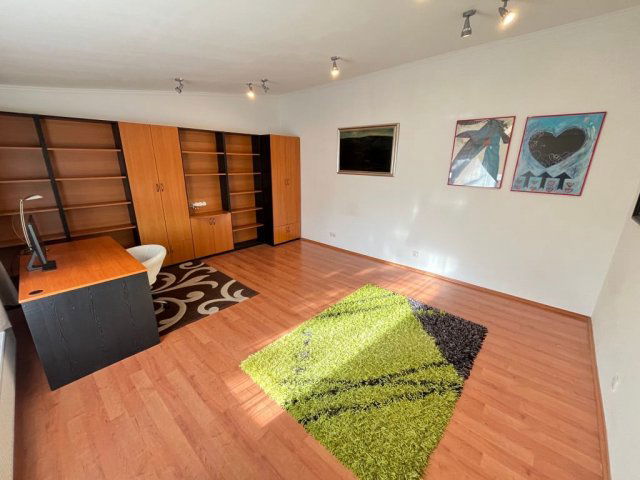 Kiadó téglalakás, albérlet, Kaposváron, Kossuth Lajos utcában