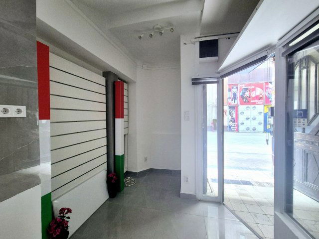 Eladó üzlethelyiség, Budapesten, V. kerületben 26.5 M Ft