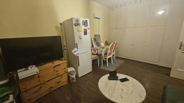 Eladó panellakás, Hajmáskéren 21 M Ft, 2 szobás