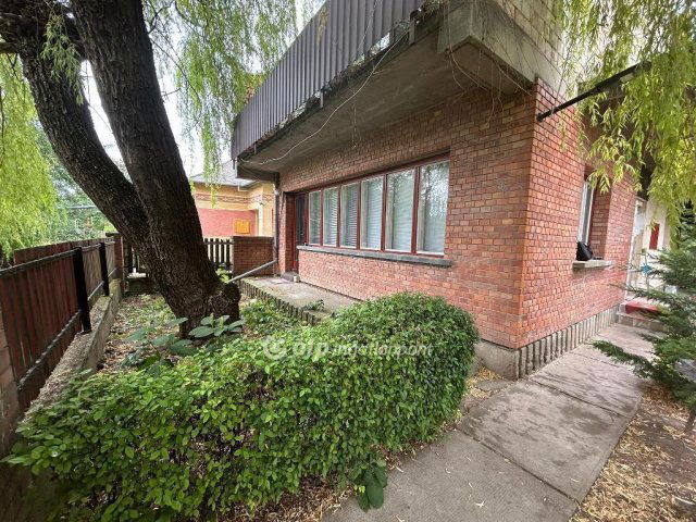 Eladó családi ház, Kunhegyesen 23 M Ft, 3+1 szobás