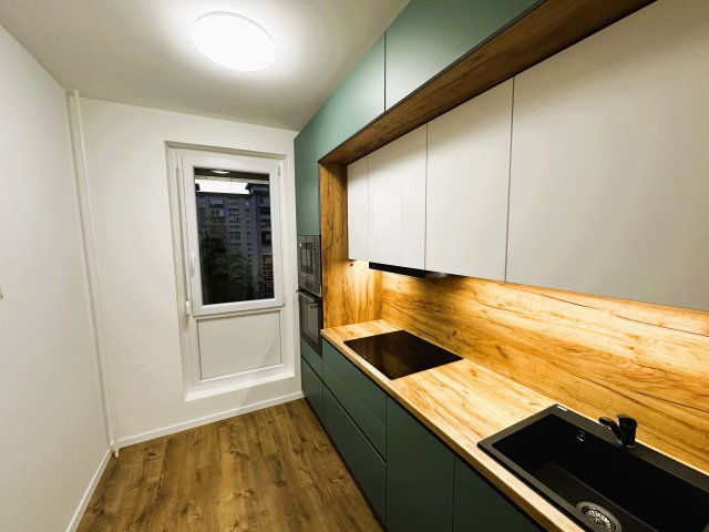 Eladó panellakás, Pécsett, Csontváry utcában 44.9 M Ft