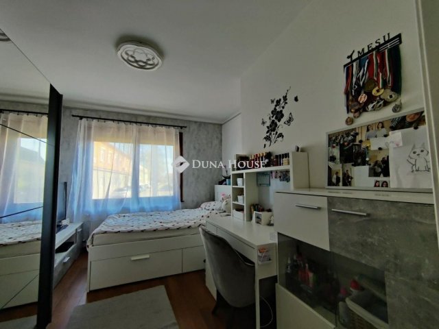 Eladó családi ház, Monoron 109 M Ft, 4 szobás