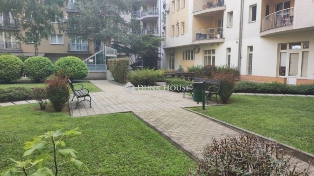 Eladó téglalakás, Budapesten, IX. kerületben 210 M Ft, 3 szobás