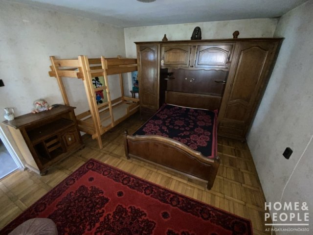 Eladó családi ház, Makón 44.99 M Ft, 4+2 szobás