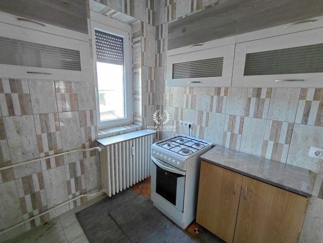 Kiadó téglalakás, albérlet, Ózdon 100 E Ft / hó, 3 szobás