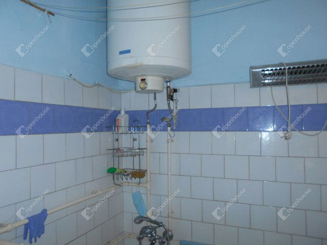 Eladó családi ház, Jászapátiban 13.5 M Ft, 3 szobás