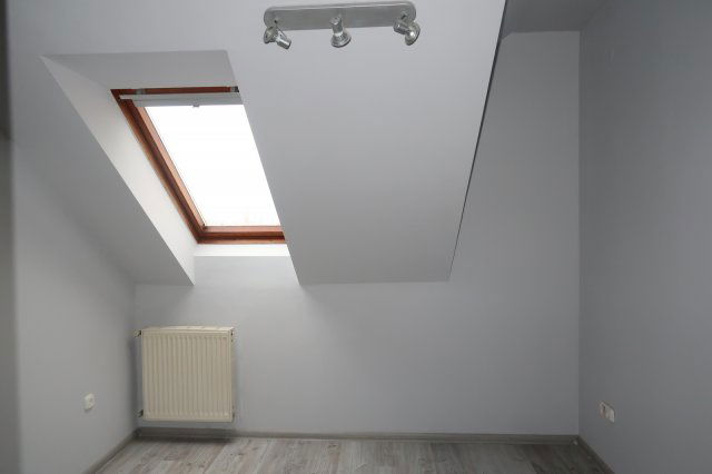 Eladó téglalakás, Nyíregyházán 63.8 M Ft, 3 szobás