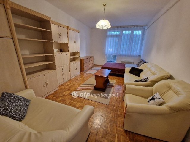 Kiadó téglalakás, albérlet, Miskolcon 130 E Ft / hó, 2 szobás