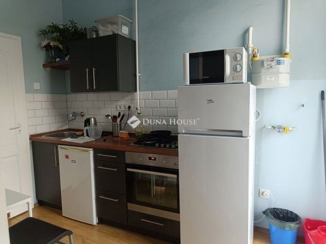 Eladó téglalakás, Budapesten, VII. kerületben 56 M Ft, 1 szobás