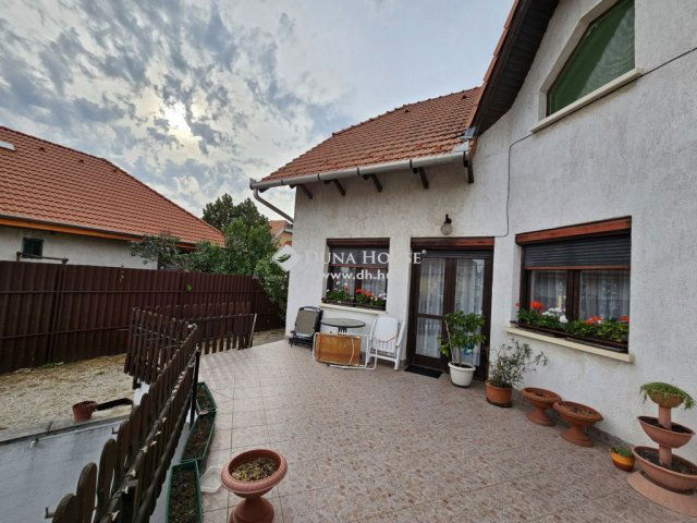 Eladó ikerház, Budapesten, XVIII. kerületben 110 M Ft, 4 szobás