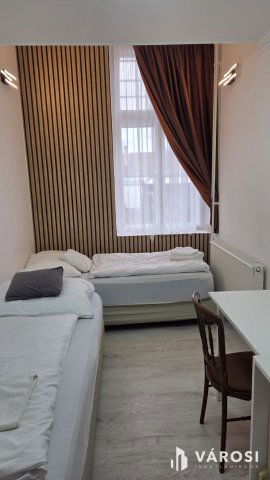 Eladó téglalakás, Debrecenben 225 M Ft, 4 szobás