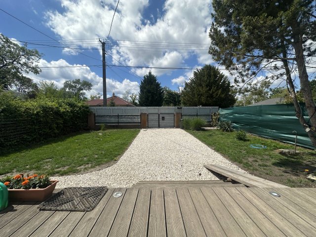 Eladó családi ház, Kiskunlacházán 49.49 M Ft, 1 szobás