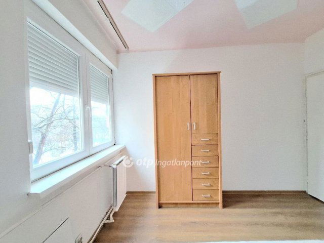 Eladó téglalakás, Budapesten, XIII. kerületben 67.5 M Ft