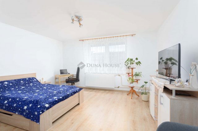 Eladó családi ház, Bezenyén 47.9 M Ft, 3 szobás