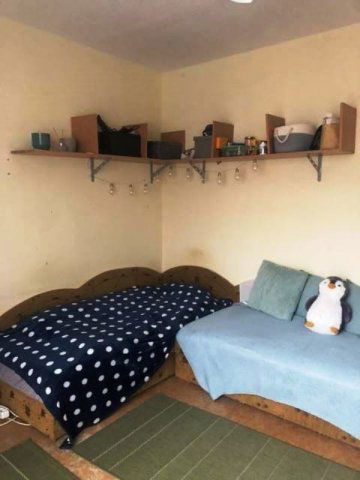 Kiadó panellakás, albérlet, Pécsett, Madách Imre utcában