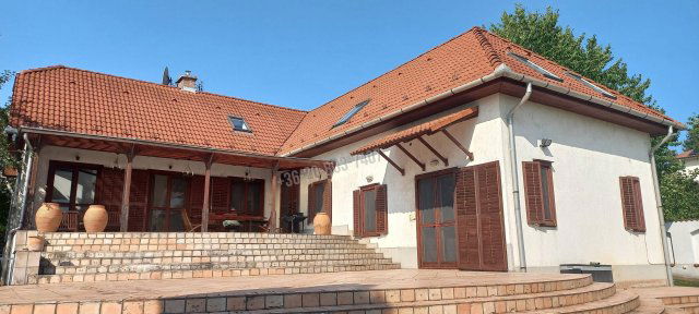 Kiadó családi ház, albérlet, Budaörsön 846 E Ft / hó