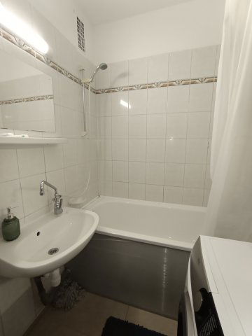 Eladó panellakás, Kecskeméten 46.9 M Ft, 2 szobás