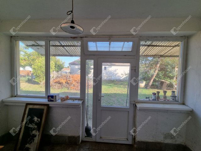 Eladó családi ház, Gyarmaton 17.5 M Ft, 3 szobás