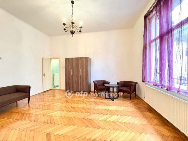 Eladó téglalakás, Budapesten, VIII. kerületben 57 M Ft, 2 szobás