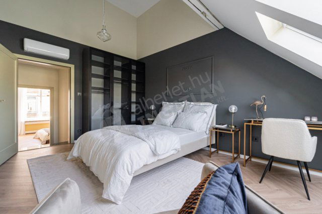 Eladó téglalakás, Budapesten, V. kerületben 265 M Ft, 4 szobás