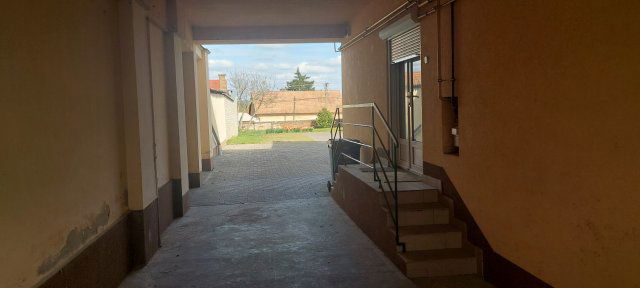 Eladó téglalakás, Dombóváron, Szabadság utcában 33.5 M Ft