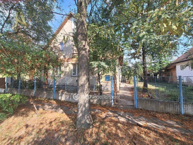 Eladó családi ház, Szeghalmon 13.5 M Ft, 2+1 szobás