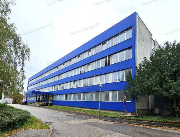 Kiadó hotel, Tatabányán 120 E Ft / hó, 79+22 szobás