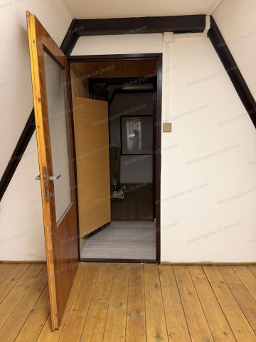 Eladó nyaraló, Szolnokon, Krisztina utcában 29.99 M Ft