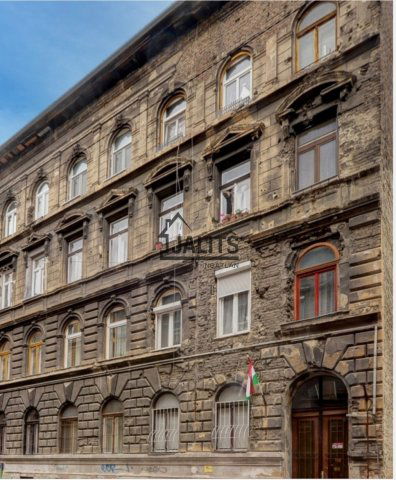 Eladó téglalakás, Budapesten, VI. kerületben 50.99 M Ft