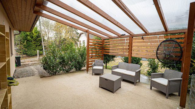 Eladó családi ház, Szekszárdon 126.99 M Ft, 5 szobás