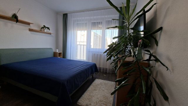 Eladó panellakás, Békéscsabán 33.4 M Ft, 2 szobás