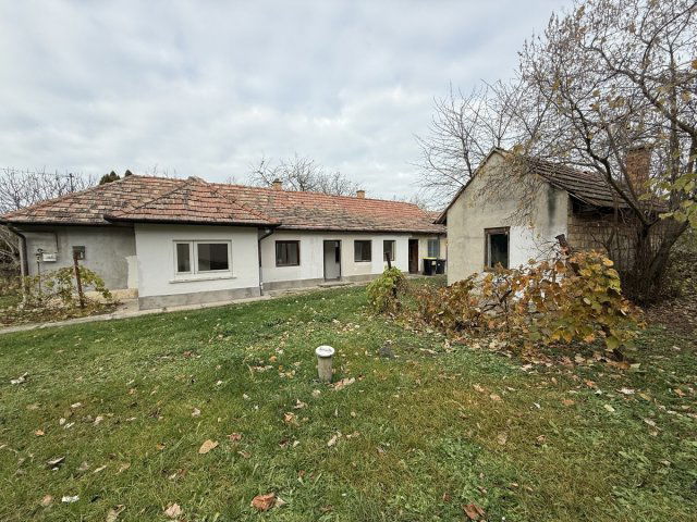 Eladó családi ház, Balatonőszödön, Kossuth Lajos utcában