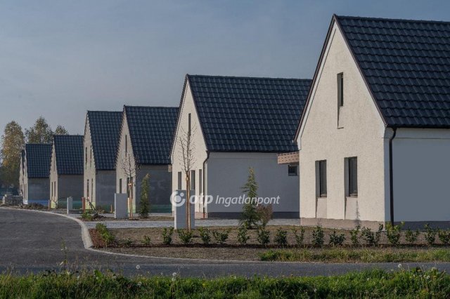 Eladó családi ház, Lentiben 123.1 M Ft, 2+2 szobás