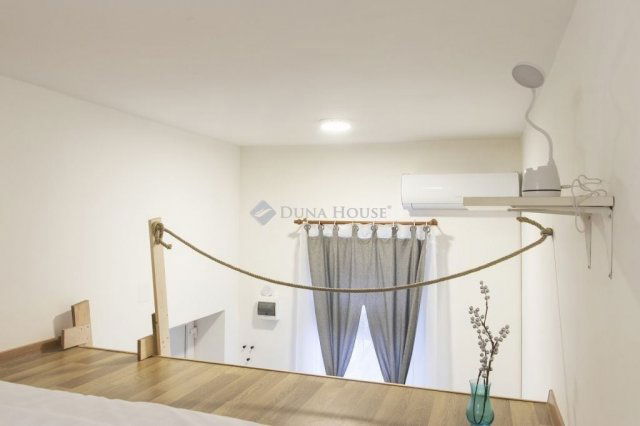 Eladó téglalakás, Budapesten, VIII. kerületben 32 M Ft, 1 szobás