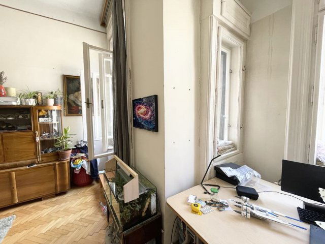 Eladó téglalakás, Budapesten, VI. kerületben 109 M Ft, 2 szobás