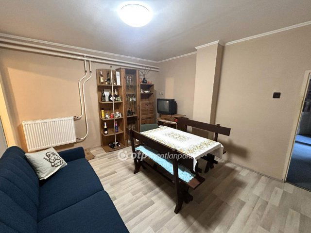 Eladó családi ház, Iregszemcsén 25.5 M Ft, 3 szobás