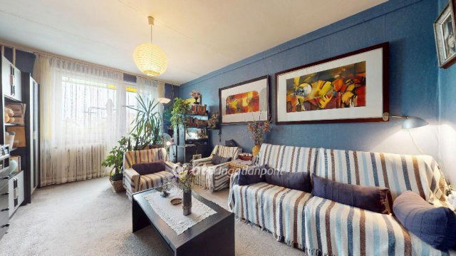 Eladó panellakás, Nyíregyházán 39.9 M Ft, 3 szobás