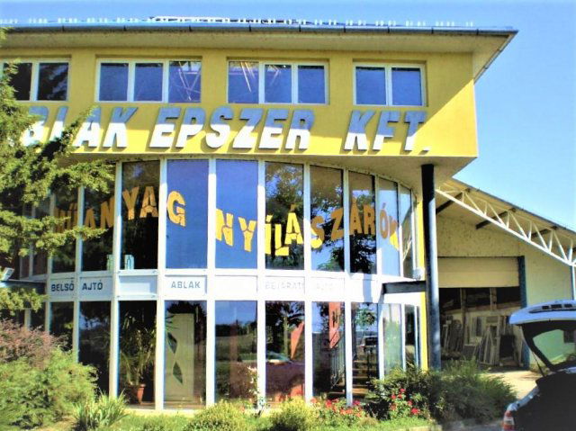 Eladó ipari ingatlan, Kaposváron 690 M Ft / költözzbe.hu
