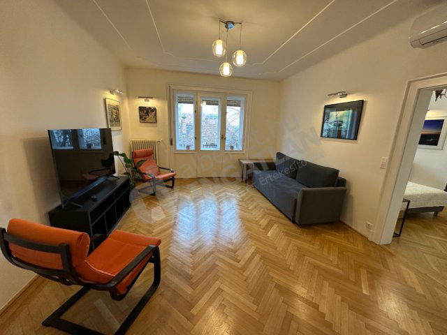 Kiadó téglalakás, albérlet, I. kerületben, Bem rakparton