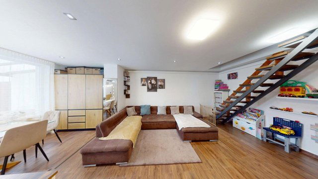 Eladó családi ház, Szombathelyen 56.9 M Ft, 1+2 szobás