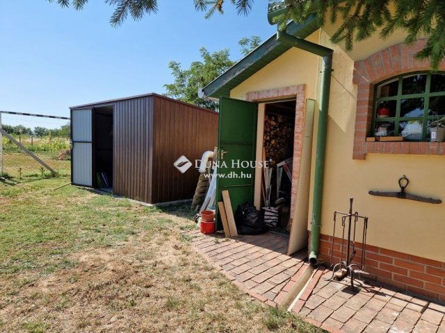 Eladó családi ház, Nagykozáron 35.9 M Ft, 2 szobás