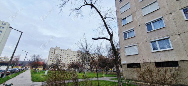 Eladó panellakás, Miskolcon 21.9 M Ft, 2 szobás